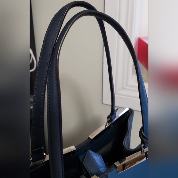 Fendi 3Jours Tote Bag - Picture 8 of 10